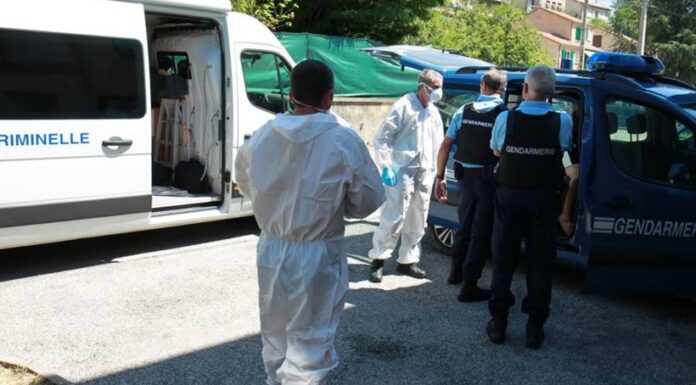 Συναγερμός στη Γαλλία: Μαροκινός μαχαίρωσε μάνα και τις τρεις κόρες της