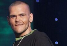 «Θηρίο»: Σπάνια δημόσια εμφάνιση με την σύζυγο και τα παιδιά (ΦΩΤΟ)