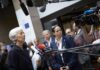 ΒΟΜΒΑ του ΔΝΤ στα εργασιακά: Μην αγγίξετε τον κατώτατο μισθό – Τι ζητά για τις απολύσεις