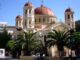 Αντιεξουσιαστές εισέβαλαν στη Μητρόπολη Θεσσαλονίκης και διέκοψαν τη λειτουργία
