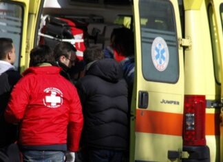 Καταγγελία που “τσακίζει Κόκκαλα – Έπεσε από το μπαλκόνι με το κεφάλι και…
