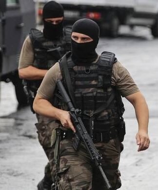 Τουρκία: Δεκάδες νεκροί σε σύγκρουσεις στρατιωτών με Κούρδους