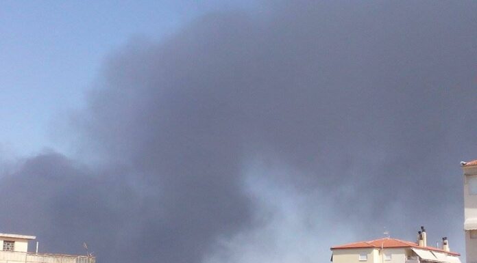 Αυτός είναι ο λόγος που χθες φαίνονταν καπνοί στον Πειραϊκό ουρανό