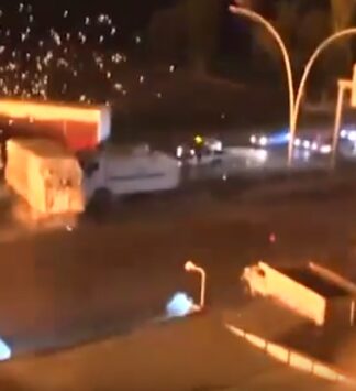 Κόλαση στην Τουρκία – F16 βομβαρδίζει αστυνομικούς! (BINTEO)