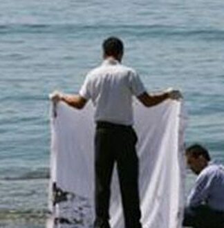 Βρήκαν πτώμα στη θάλασσα της Σύρου – Φόβοι ότι πρόκειται…(ΦΩΤΟ)