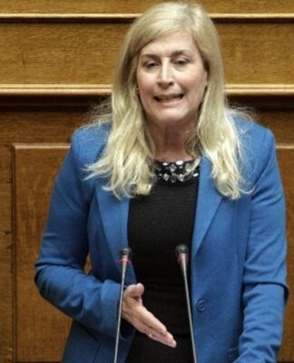 Ρεσιτάλ Αυλωνίτου: «Να δώσουμε χώρο στους καταληψίες! Είναι αξιέπαινα παιδιά»