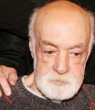 Αυτή είναι η άγνωστη κόρη του Ανδρέα Μπάρκουλη: «Συνήθισα να μην έχω πατέρα» (ΦΩΤΟ)