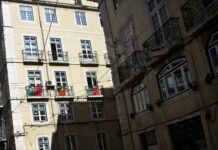 ΕΝΦΙΑ και στον… ήλιο: Σοκ στους ιδιοκτήτες ακινήτων μετά τις καλοκαιρινές διακοπές