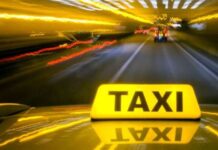 ΧΑΜΟΣ στο διαδίκτυο: Δείτε το πιο απίθανο παρκάρισμα ταξί στο Παγκράτι!