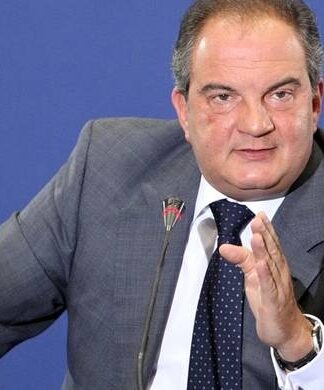 Αγνώριστος ο Καραμανλής: Δεν τον έχετε ξαναδεί έτσι (ΦΩΤΟ)