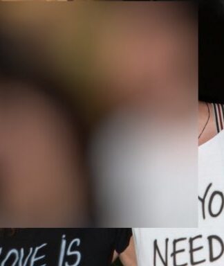 «Έχουμε καταφέρει να είμαστε τόσα χρόνια μαζί λόγω βλακείας»!