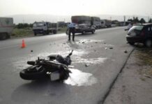 Σοβαρό τροχαίο για γνωστό Έλληνα ηθοποιό! Μηχανή του έκανε το πόδι σμπαράλια…