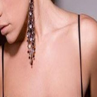 ΣΥΓΚΛΟΝΙΖΕΙ: Γνωστή Ελληνίδα τραγουδίστρια μιλά πρώτη φορά για την ανορεξία και τον καρκίνο!