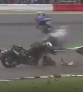 Σοκαριστικό ατύχημα στο Moto GP! Παραλίγο να πεθάνουν και οι δυο