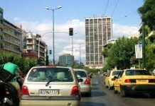 ΕΚΤΑΚΤΟ: Φοβερό τροχαίο στο κέντρο της Αθήνας!