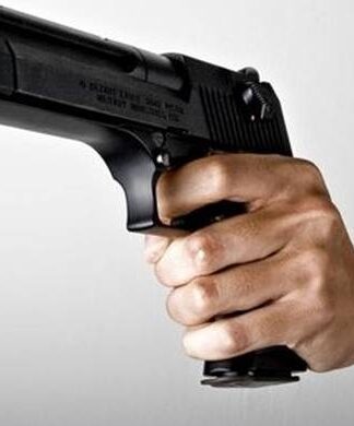 Ανείπωτη οικογενειακή τραγωδία: Σκότωσε τα παιδιά του και αυτοκτόνησε