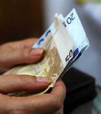 Λίστα – ΣΟΚ: Ζητούν κατάργηση 15 προνοιακών επιδομάτων – Τι αναφέρει έκθεση της Παγκόσμιας Τράπεζας