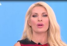Ελένη Μενεγάκη: Τι αποκάλυψε για τον γιο της, Άγγελο! (ΒΙΝΤΕΟ)