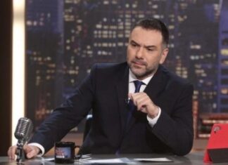 Μόνο εδώ. Τα νεύρα της Μακρυπούλια στην πρώτη εκπομπή του Αρναούτογλου