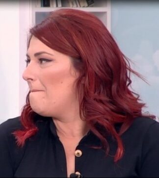 Το πρόβλημα υγείας της Ζαρίφη: «Με ένεση στέκομαι όρθια»