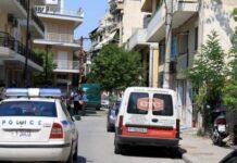 Τραγωδία στη Λάρισα: Mπήκαν στο σπίτι της αστυνομικοί και βούτηξε στο κενό! (ΦΩΤΟ)