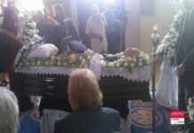 Η σκηνή που προκάλεσε αίσθηση στην κηδεία του Παττακού: Τι συνέβη εντός της εκκλησίας