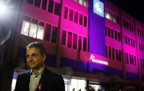 Η συγκινητική αναφορά Μητσοτάκη για τη μάχη της μητέρας του με τον καρκίνο του μαστού (ΒΙΝΤΕΟ)
