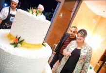 Νύφη και γαμπρός έμειναν με το στόμα ανοιχτό – Η γαμήλια τούρτα έκρυβε εκπλήξεις
