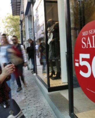 ΧΑΜΟΣ με το Black Friday – Δείτε ποιοι αντιδρούν