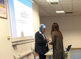 Βόλος: Υποδοχή με … μπογιά του Προέδρου των ΕΛΠΕ Στάθη Τσοτσορό