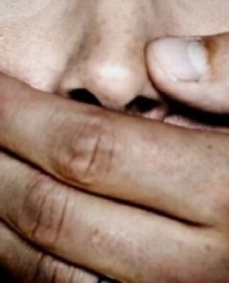 Σε κατάσταση σοκ η μητέρα τρίχρονου παιδιού – Απήγαγαν το παιδί μέσα από τα χέρια της