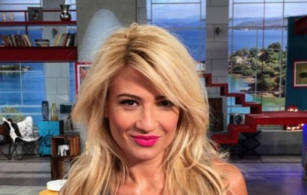 Φαίη Σκορδά: Την χτύπησε κεραυνός on air!
