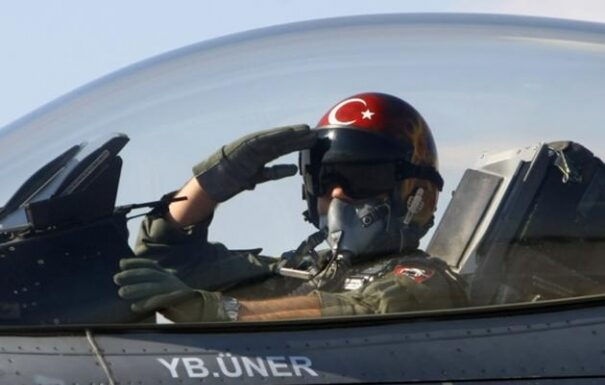 ΑΠΙΣΤΕΥΤΗ ΓΚΑΦΑ με Τούρκο πιλότο και ελληνικά ραντάρ