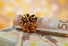 Δώρο Χριστουγέννων 2016: Δες πώς υπολογίζεται και πότε καταβάλλεται