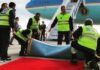 Επίσκεψη Ομπάμα: Ο Λευκός Οίκος για την γκάφα με το στραβό χαλί (photo)