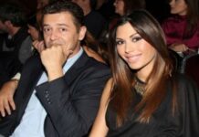 Τι γλυκό! Η Ιωάννα Μπούκη «μπούκαρε» στο δελτίο και φίλησε τον Σρόιτερ την όλα που έλεγε τις ειδήσεις!