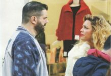 Πρωτοφανές σκηνικό σε εκδήλωση! Η κίνηση της Στικούδη που έκανε έξαλλο τον σύντροφό της (Βίντεο)
