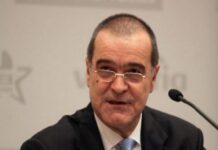 Βόμβα από γνωστό Βουλευτή: «Ο Βγενόπουλος δεν πέθανε. Είναι ζωντανός και ζει στην…»!