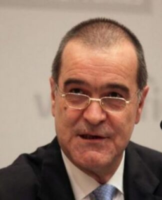 Βόμβα από γνωστό Βουλευτή: «Ο Βγενόπουλος δεν πέθανε. Είναι ζωντανός και ζει στην…»!