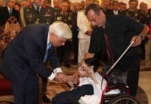 ΘΛΙΨΗ: “Έφυγε” ο αριστούχος μαθητής που είχε βραβευτεί τον Δεκαπενταύγουστο στην Παναγία Σουμελά (Φωτο)