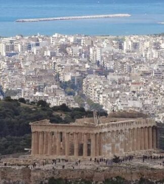 Απίστευτο: Δείτε τι συμβαίνει στην Αθήνα κάθε δεκαετία!