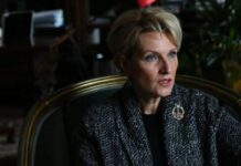 ΠΡΟΚΛΗΤΙΚΗ Αλβανίδα υπ. Άμυνας για Καμμένο: Δεν μπορώ να καταλάβω γιατί ένας πολιτικός…