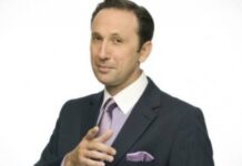 Ρένος Χαραλαμπίδης: Ενεπλάκη σε τροχαίο με τραυματίες (Φωτο)