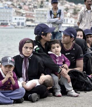 Απόφαση-σοκ: Από τον Μάρτιο η Κομισιόν «πλημμυρίζει» την Ελλάδα με μετανάστες