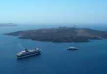 ΣΟΚ! Φοβούνται σεισμό, έκρηξη ηφαιστείου και τσουνάμι στη Σαντορίνη!