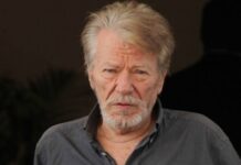 ΕΚΤΑΚΤΟ: Έφυγε από τη ζωή ο ηθοποιός Πέτρος Φυσσούν