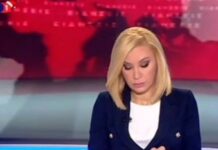 H απίστευτη γκάφα της ΕΡΤ! Η Παρασκευοπούλου ήταν στον αέρα και έπαιζε με το κινητό της!