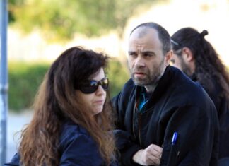 Στη λίστα στόχων των Ρούπα – Μαζιώτη ο Τσάκος κι 4 εφοπλιστές για την πώληση του ΟΛΠ στον Πειραιά
