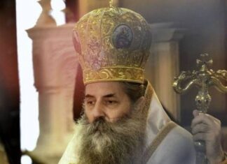 Μητροπολίτης Πειραιώς σε Γαβρόγλου: «Απόπειρα αλλοτρίωσης της οντολογίας και φυσιολογίας των εφήβων»