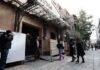 «Τελευταίο αντίο» στον Λουκιανό Κηλαηδόνη: Στο θέατρο «Μεταξουργείο» η σορός του (ΦΩΤΟ)